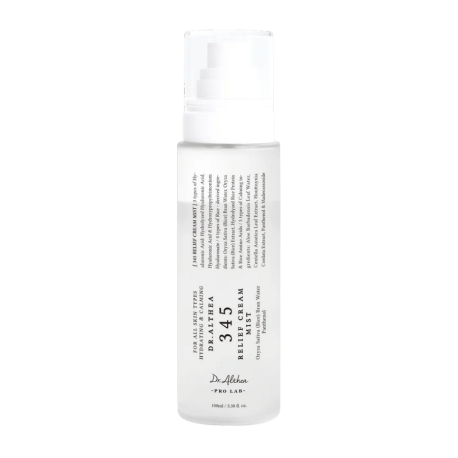Dr. Althea 345 Relief Cream Mist su sfondo bianco, una leggera mist viso con formula bifasica che idrata, calma e rafforza la pelle per tutto il giorno.