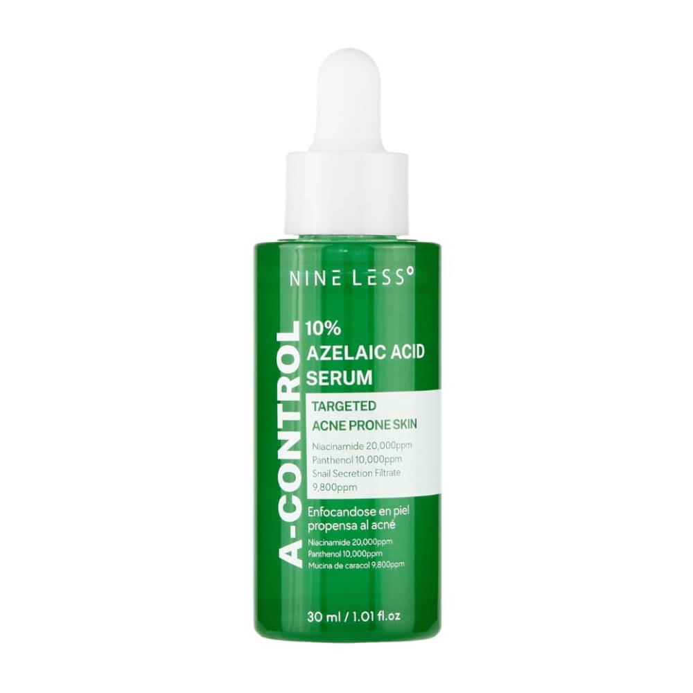 
NINELESS 10% Azelaic Acid Serum è un trattamento mirato per la pelle soggetta ad acne. Formulato con acido azelaico, niacinamide e pantenolo, riduce il rossore e uniforma il tono della pelle mentre idrata e protegge la barriera cutanea.