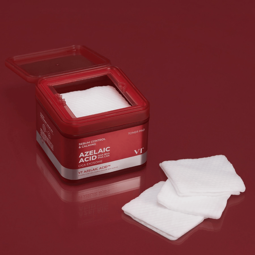 VT Azelaic Acid Tonico viso Pad – pad esfolianti e lenitivi con AHA, BHA, PHA e LHA per una pelle equilibrata e chiara.