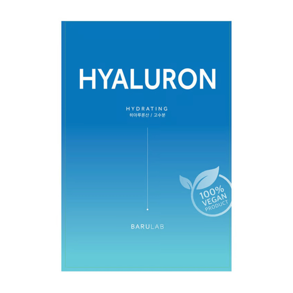 Una confezione di BARULAB maschera "HYALURON Hydrating", contrassegnata come "100% Vegan Product". La confezione ha una gradazione di colore dal blu scuro in alto al blu chiaro in basso.