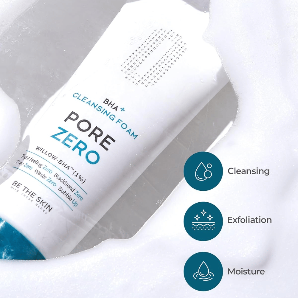 Immagine del prodotto con focus sulle tre principali caratteristiche del detergente: pulizia, esfoliazione e idratazione. Icone ed effetti di acqua/schiuma rafforzano la sensazione di un detergente viso fresco ed equilibrante.