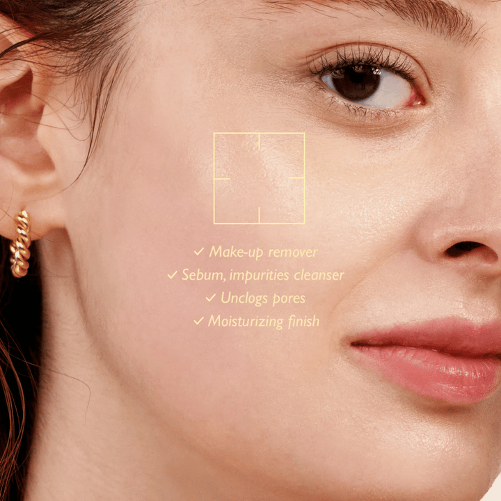 Haruharu Wonder Black Rice Moisture Cleansing Oil prima e dopo la pulizia – dissolve il trucco, il sebo e le impurità e dona una finitura idratata senza ostruire i pori.