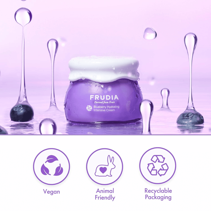 FRUDIA Blueberry Hydrating Intensive Cream in ambiente acquoso con formula vegana, proprietà cruelty-free e confezione riciclabile