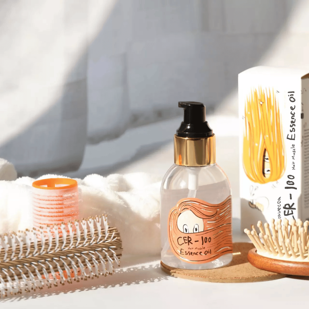 Elizavecca CER-100 Hair Muscle Essence Oil styling – olio per capelli idratante che aiuta a ridurre il crespo, donare lucentezza e proteggere i capelli durante lo styling.