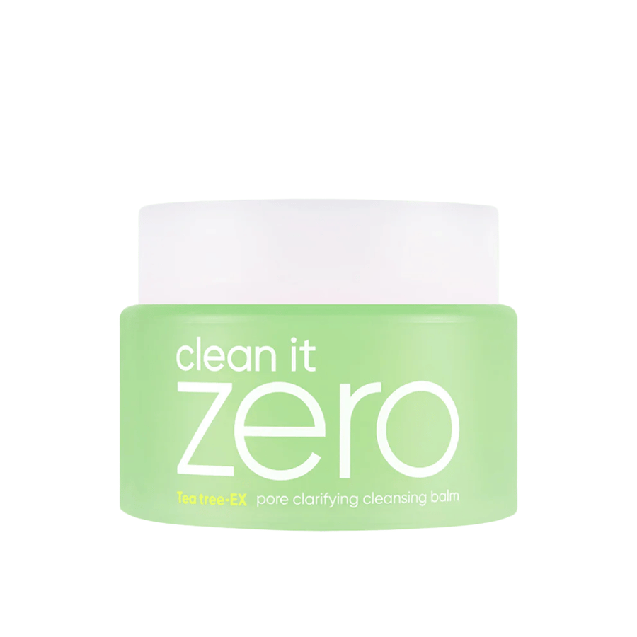 Clean It Zero Tea Tree-EX Pore Clarifying Cleansing Balm in barattolo verde su sfondo bianco, progettato per pelle grassa e mista che necessita di pulizia bilanciata e purificante dei pori.