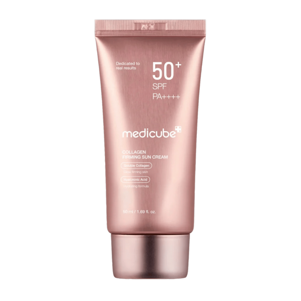 Medicube Collagen Firming Sun Cream SPF 50+ in tubo rosa dorato – protezione solare con collagene e acido ialuronico che dona una pelle più soda, idratata e luminosa.