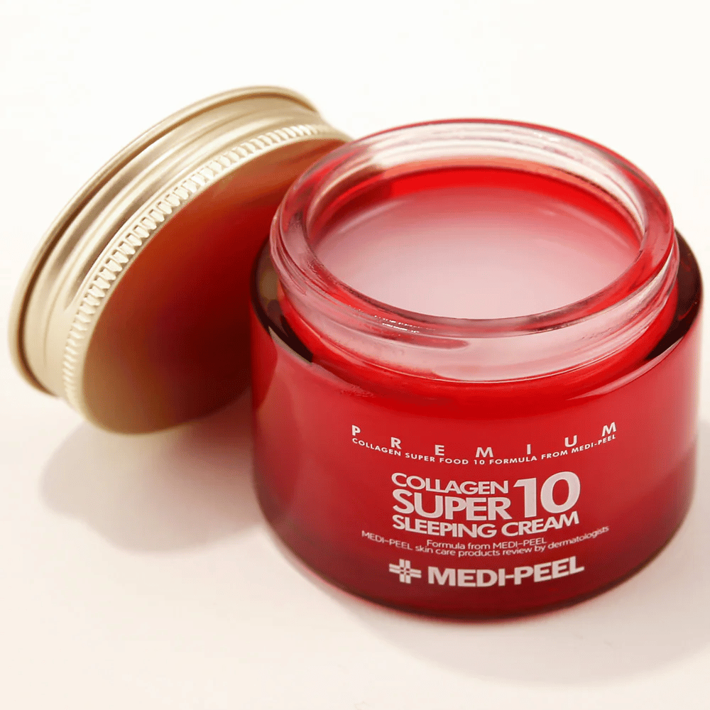 Primo piano su MEDI-PEEL Collagen Super 10 Sleeping Cream con texture in gel che si assorbe durante la notte e offre idratazione intensa.