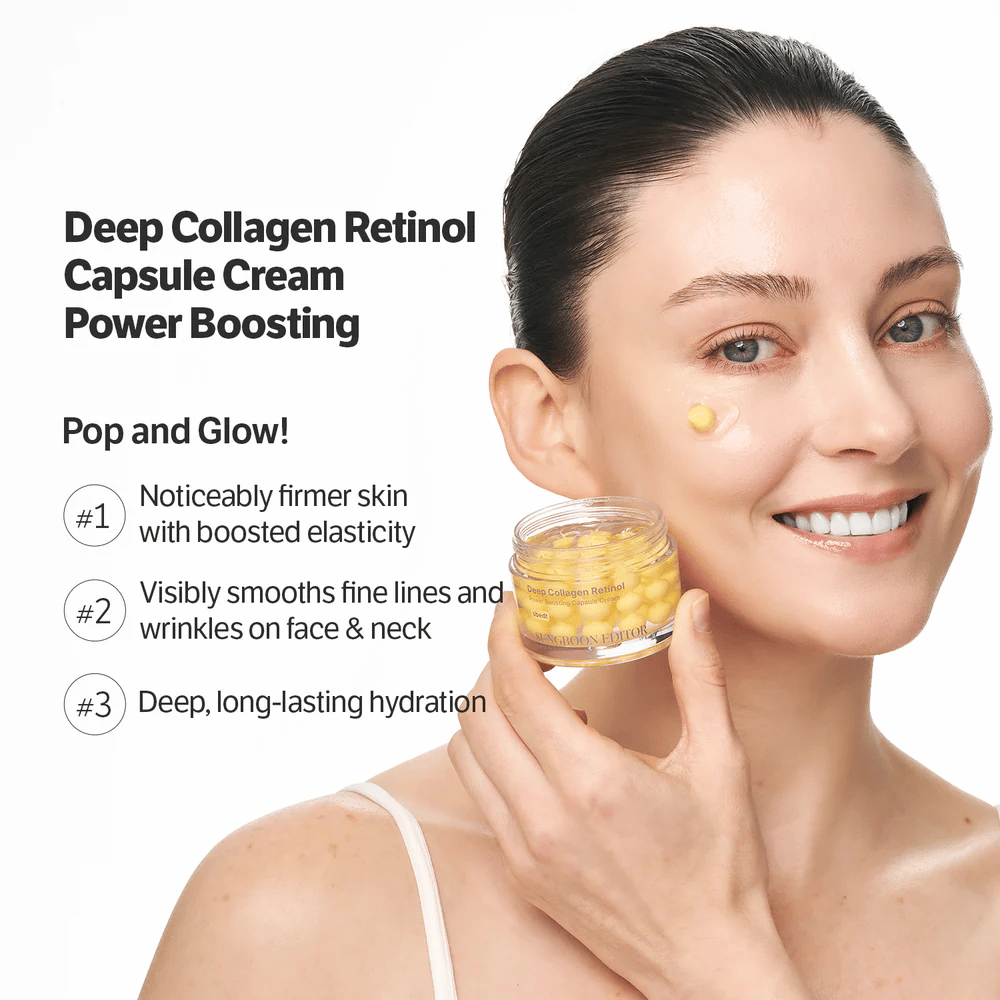 Persona sorridente applica Sungboon Editor Deep Collagen Retinol Capsule Cream sulla guancia. Crema che rassoda la pelle e leviga le linee.