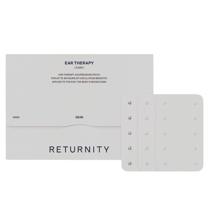 RETURNITY Ear Therapy Acupressure Patch 30pcs (3-Mix) con confezione e tre diversi tipi di cerotti per digitopressione. Il set contiene diverse varianti per un'auricolopressione personalizzata e per l'uso quotidiano.