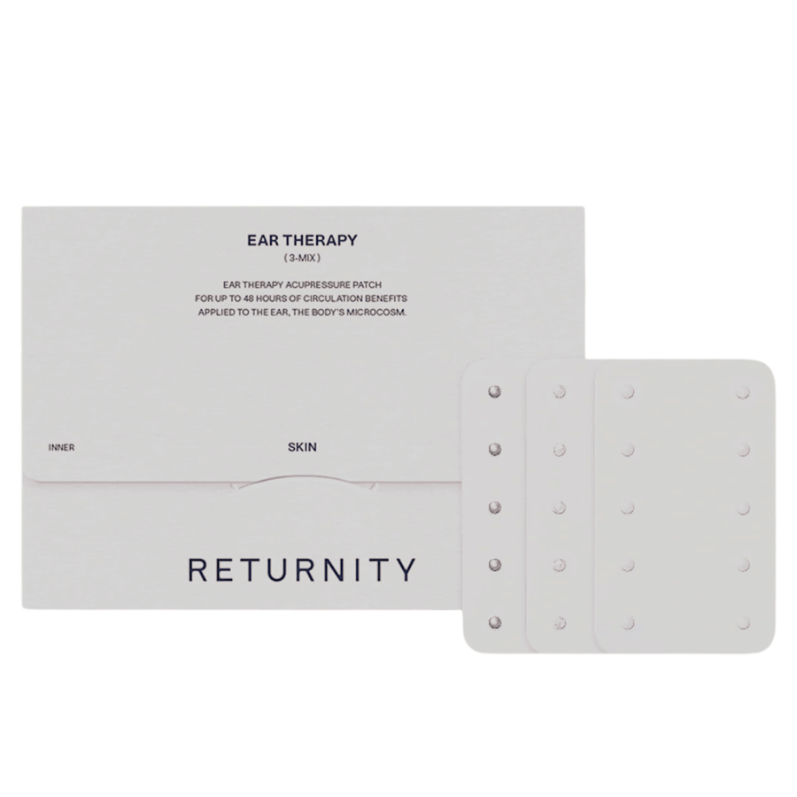 RETURNITY Ear Therapy Acupressure Patch 30pcs (3-Mix) con confezione e tre diversi tipi di cerotti per digitopressione. Il set contiene diverse varianti per un'auricolopressione personalizzata e per l'uso quotidiano.