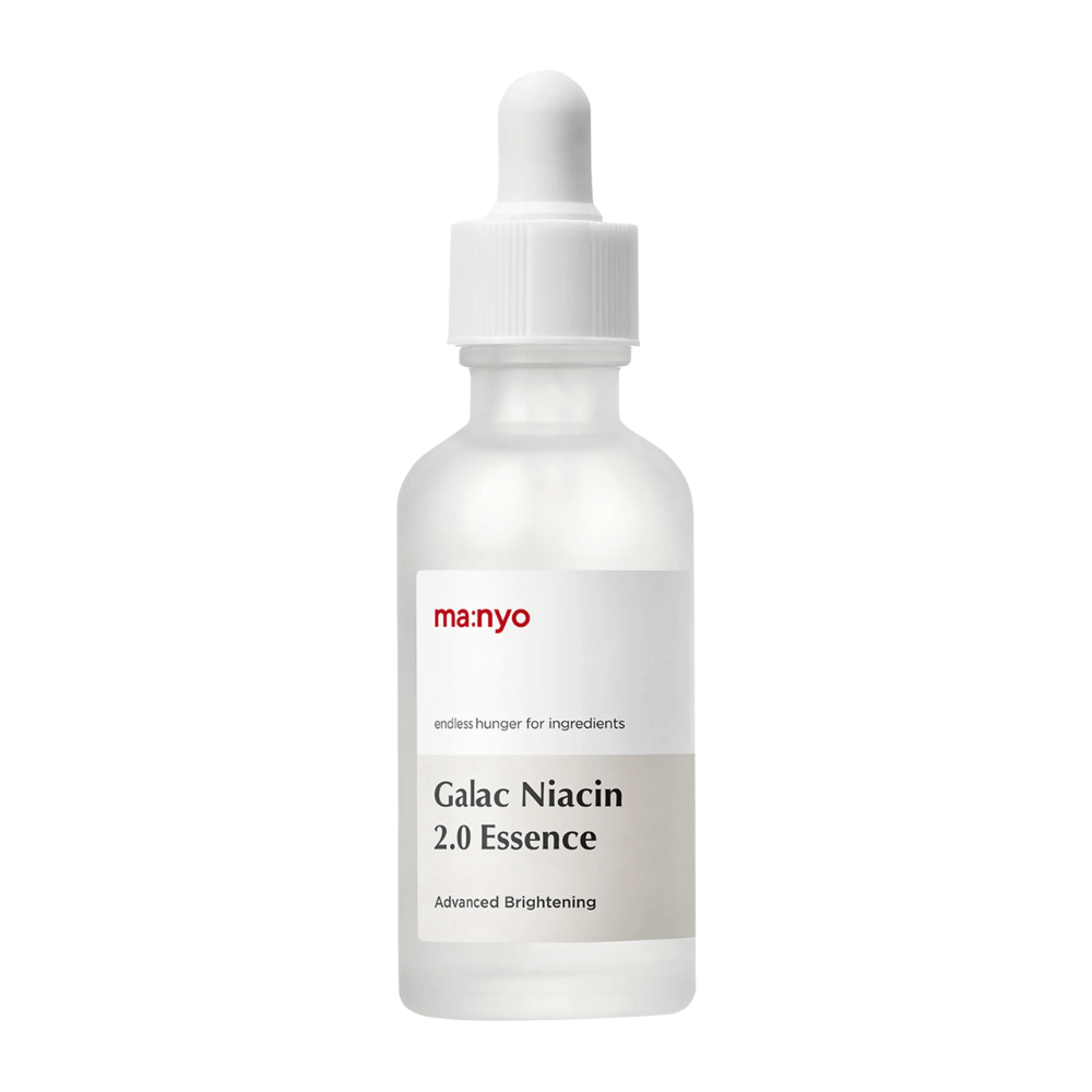 Primo piano su Ma:nyo Galac Niacin 2.0 Essence – formula avanzata aggiornata che idrata, illumina e migliora l'elasticità della pelle.
