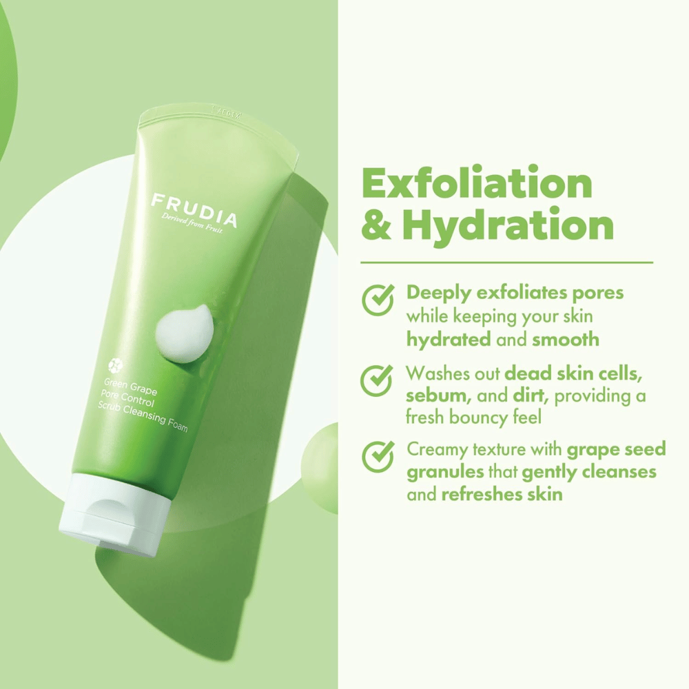 FRUDIA Green Grape Pore Control Scrub Cleansing Foam – esfoliante detergente viso con granuli di semi d'uva che rimuovono sporco, sebo e cellule morte della pelle senza seccarla.