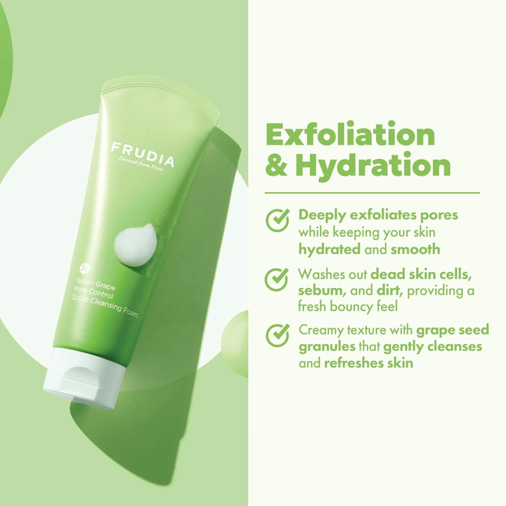 FRUDIA Green Grape Pore Control Scrub Cleansing Foam – esfoliante detergente viso con granuli di semi d'uva che rimuovono sporco, sebo e cellule morte della pelle senza seccarla.