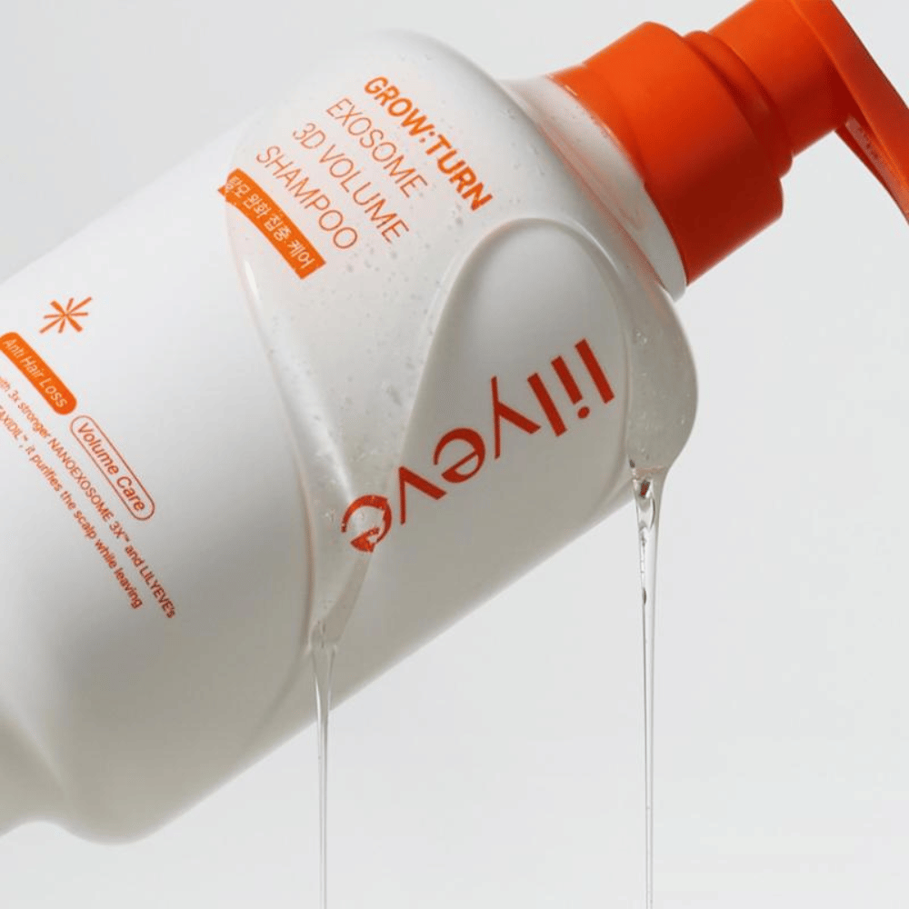 LILYEVE Grow:Turn Exosome 3D Volume Shampoo con texture in gel leggera per una cura volumizzante dei capelli