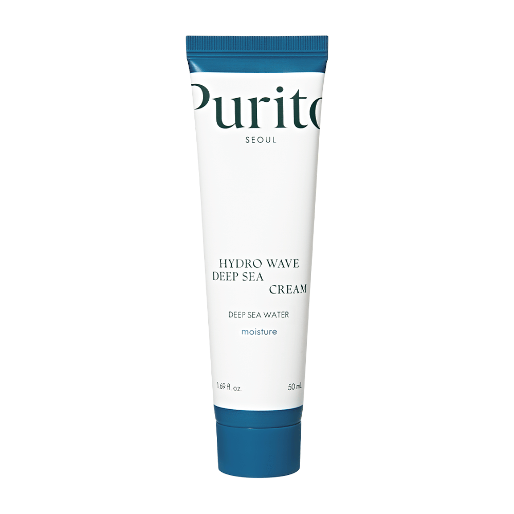 Purito Hydro Wave Deep Sea Cream idrata profondamente la pelle con l'aiuto di acqua di mare ricca di nutrienti. Questa crema facilmente assorbibile lascia la pelle morbida e idratata senza sentirsi pesante. Perfetta per l'uso quotidiano e per tutti i tipi di pelle.