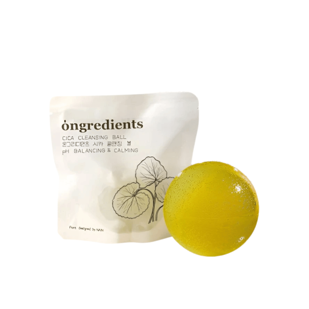 Ongredients Jeju Cica Cleansing Ball – palla detergente naturale con centella asiatica che bilancia il pH e calma la pelle.