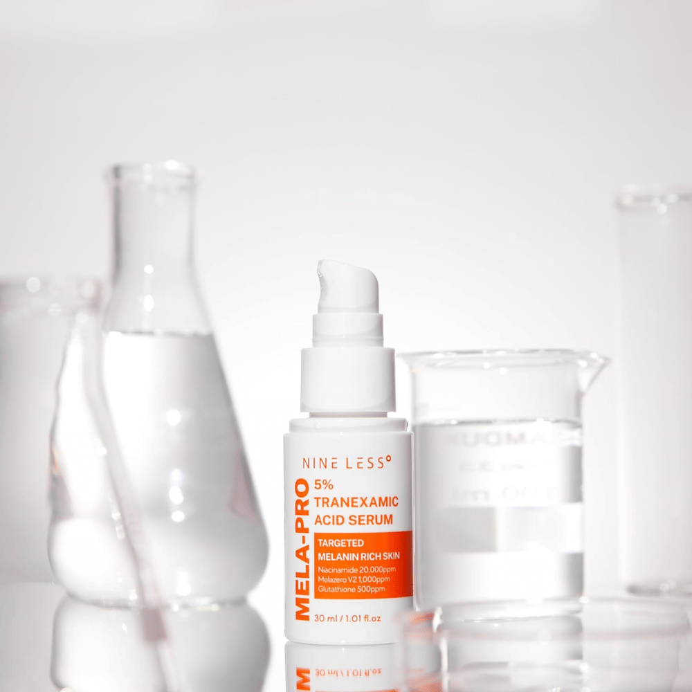 NINE LESS MELA-PRO 5% Tranexamic Acid Serum con acido tranexamico e niacinamide, siero levigante per una pelle più chiara.