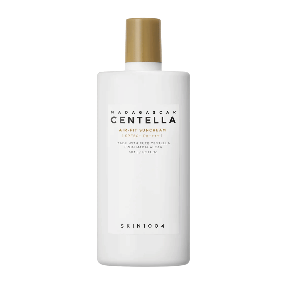 Protezione solare alla centella asiatica SPF50+ PA++++ che offre un’efficace protezione dai raggi UV, idrata la pelle e lascia una finitura leggera e non appiccicosa