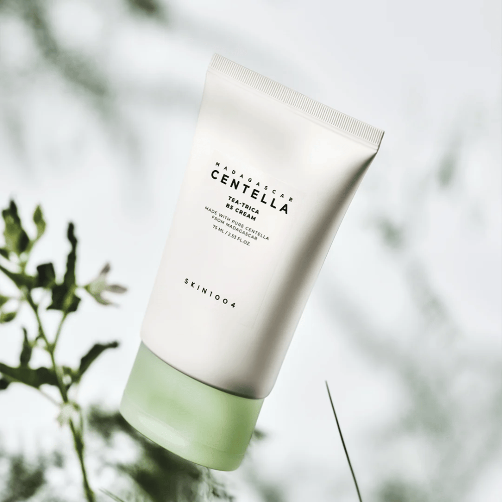 SKIN1004 Madagascar Centella Tea-Trica B5 Cream crema viso con centella asiatica e pantenolo che lenisce la pelle irritata e rafforza la barriera cutanea