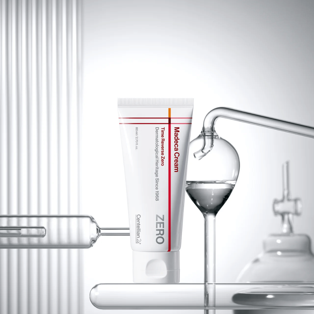 MADECA Cream Time Reverse Zero da Centellian24 in ambiente clinico – crema viso coreana sviluppata per rafforzare la barriera cutanea e fornire cura lenitiva e riparatrice.