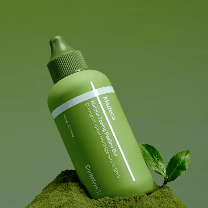 Centellian24 Madeca Matcha Toning Peeling Gel immagine del prodotto – delicato esfoliante coreano peeling gel con matcha che aiuta a raffinare la texture della pelle e dare una pelle più fresca.