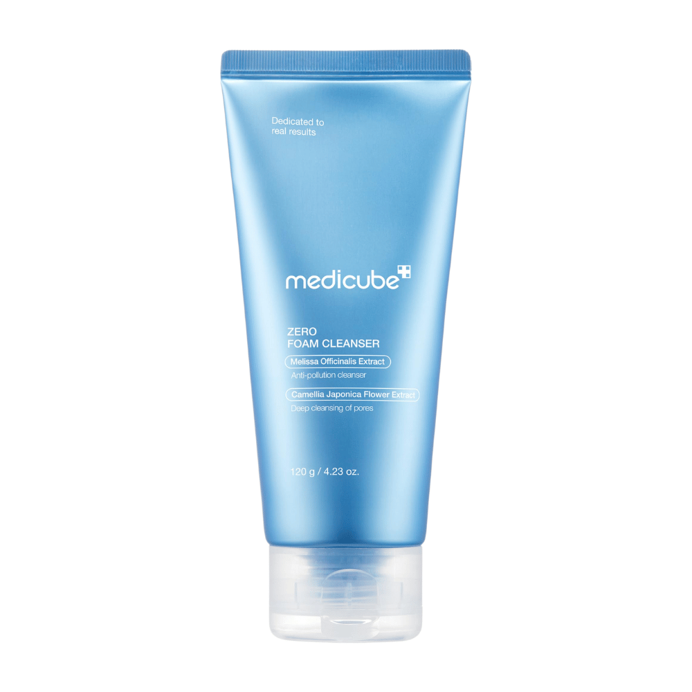 Medicube Zero Foam Cleanser – Detergente profondo detergente viso per una pelle fresca e bilanciata.

🌿 Estratto di Melissa Officinalis – Protegge la pelle dall'inquinamento.
🌸 Estratto di fiore di Camellia Japonica – Pulisce i pori in profondità.