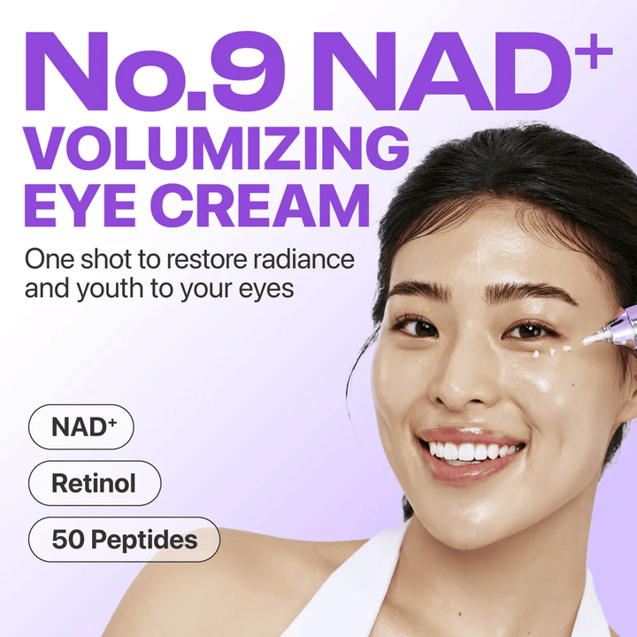 No.9 NAD+ Retinol Volumetox Eye Cream presentata come una crema contorno occhi volumizzante che ripristina la luminosità e l'aspetto giovanile intorno agli occhi.