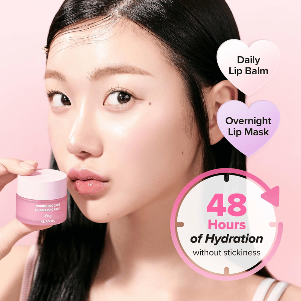KLAVUU Nourishing Care Lip Sleeping Pack Berry e Coconut offrono un'idratazione e una cura di lunga durata per labbra morbide e idratate giorno e notte.