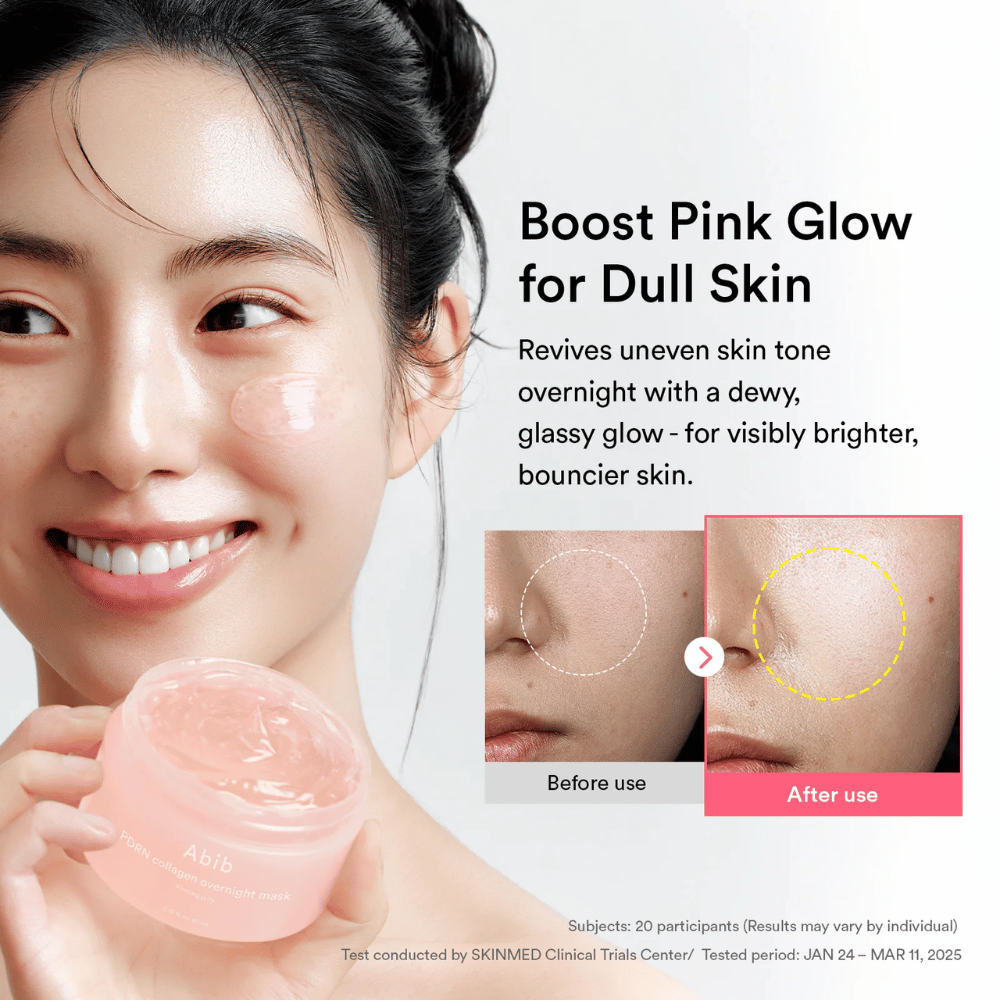 Modella che tiene in mano Abib PDRN Collagen Overnight Mask insieme a un’illustrazione prima e dopo che mostra glow e incarnato più uniforme dopo l’uso durante la notte.