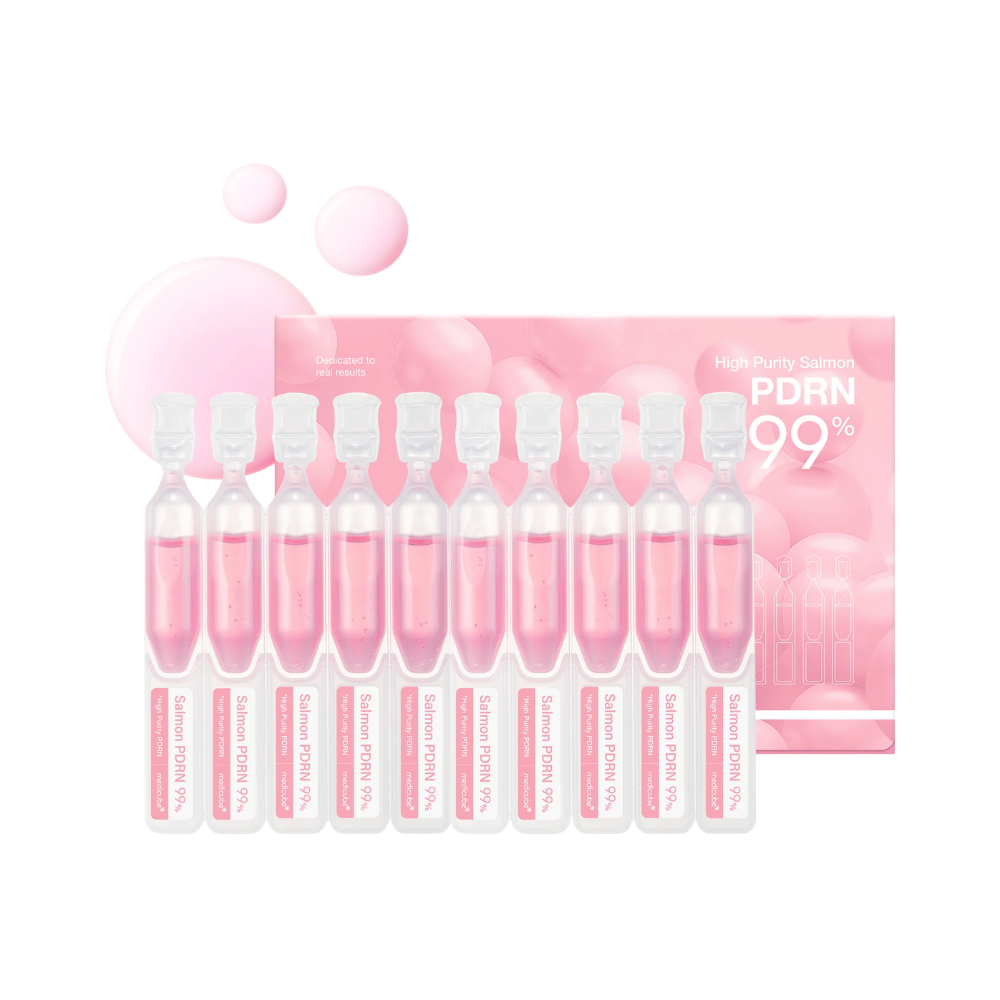 Medicube PDRN Pink One Day Serum Set con dieci fiale individuali e confezione del prodotto. Il set contiene un siero con il 99% di PDRN di salmone altamente raffinato per idratazione, luminosità e cura quotidiana della pelle.