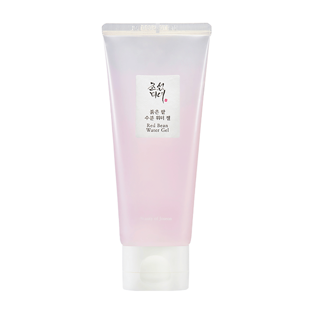 L'immagine mostra un tubo di "Red Bean Water Gel" da Beauty of Joseon. Il prodotto ha una confezione di colore rosa chiaro e sembra essere un prodotto per la cura della pelle con fagioli rossi, il che può suggerire che abbia proprietà per migliorare la texture e la luminosità della pelle.