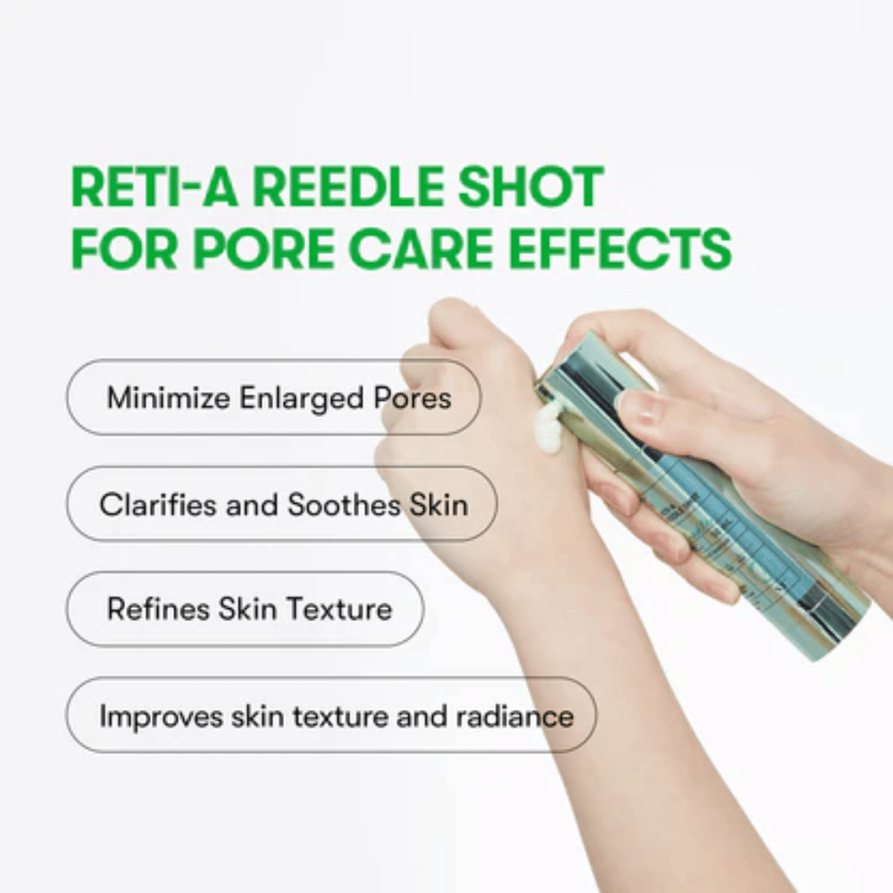 VT Reti-A Reedle Shot applicato sulla mano, mostra la texture del siero e il suo effetto nel minimizzare i pori, calmare la pelle e migliorare la luminosità della pelle.