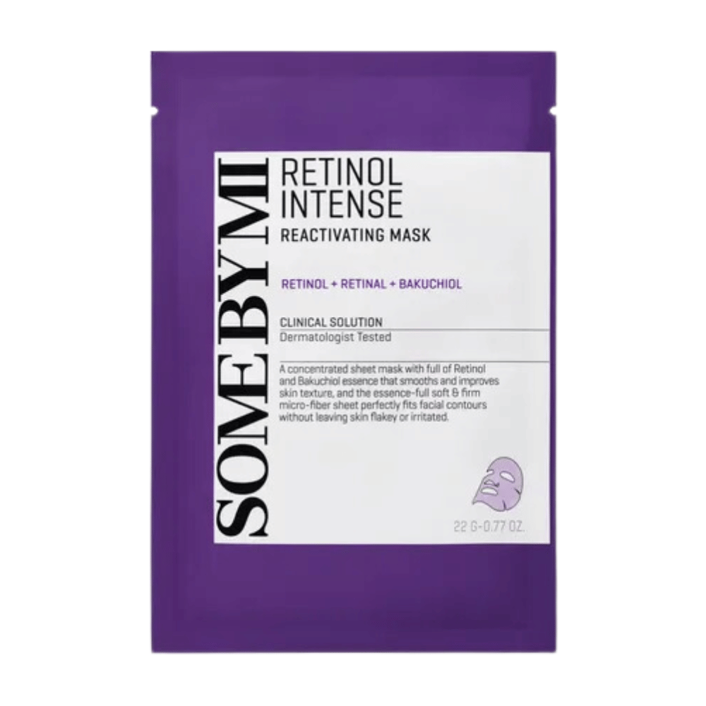 L'immagine mostra una confezione di "Retinol Intense Reactivating Mask", un prodotto per la cura della pelle che contiene retinolo, retinaldeide e bakuchiol. La maschera è dermatologicamente testata.