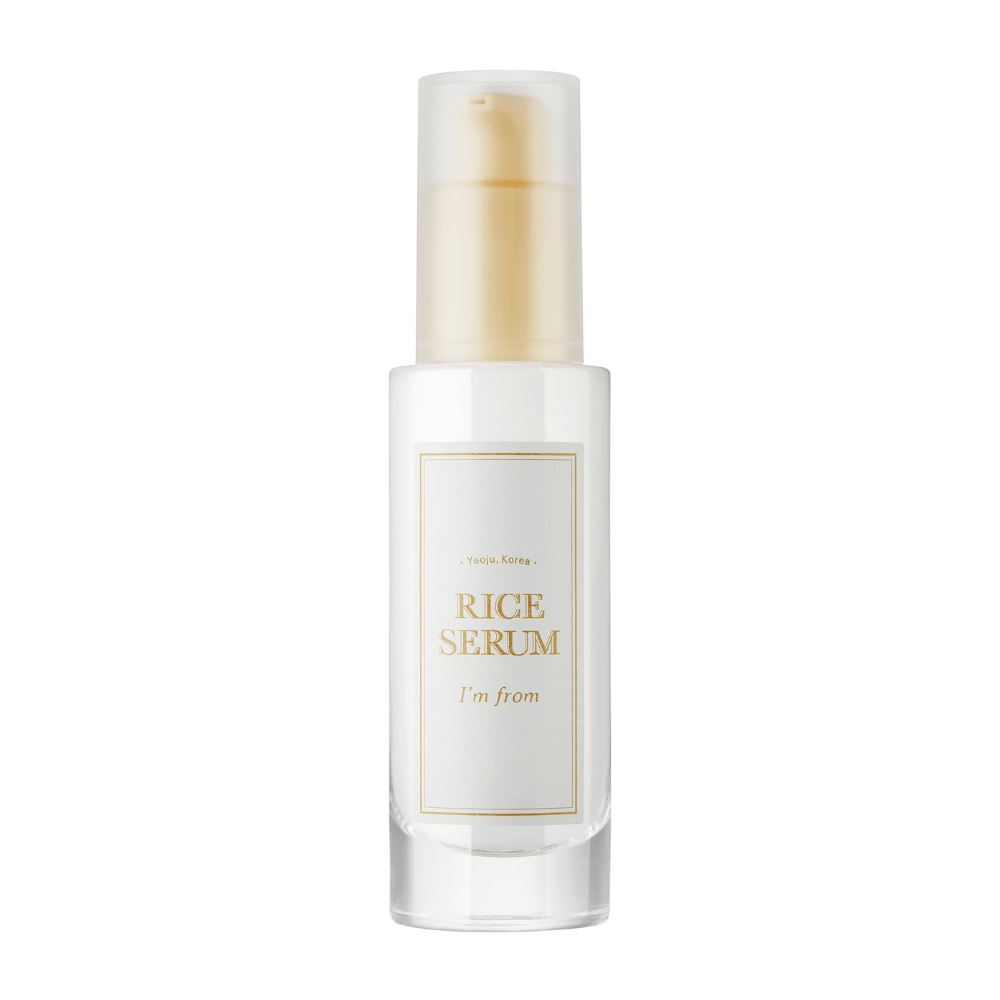 Bottiglia con "I'm from" Rice Serum, siero per la cura della pelle con estratto di riso.
