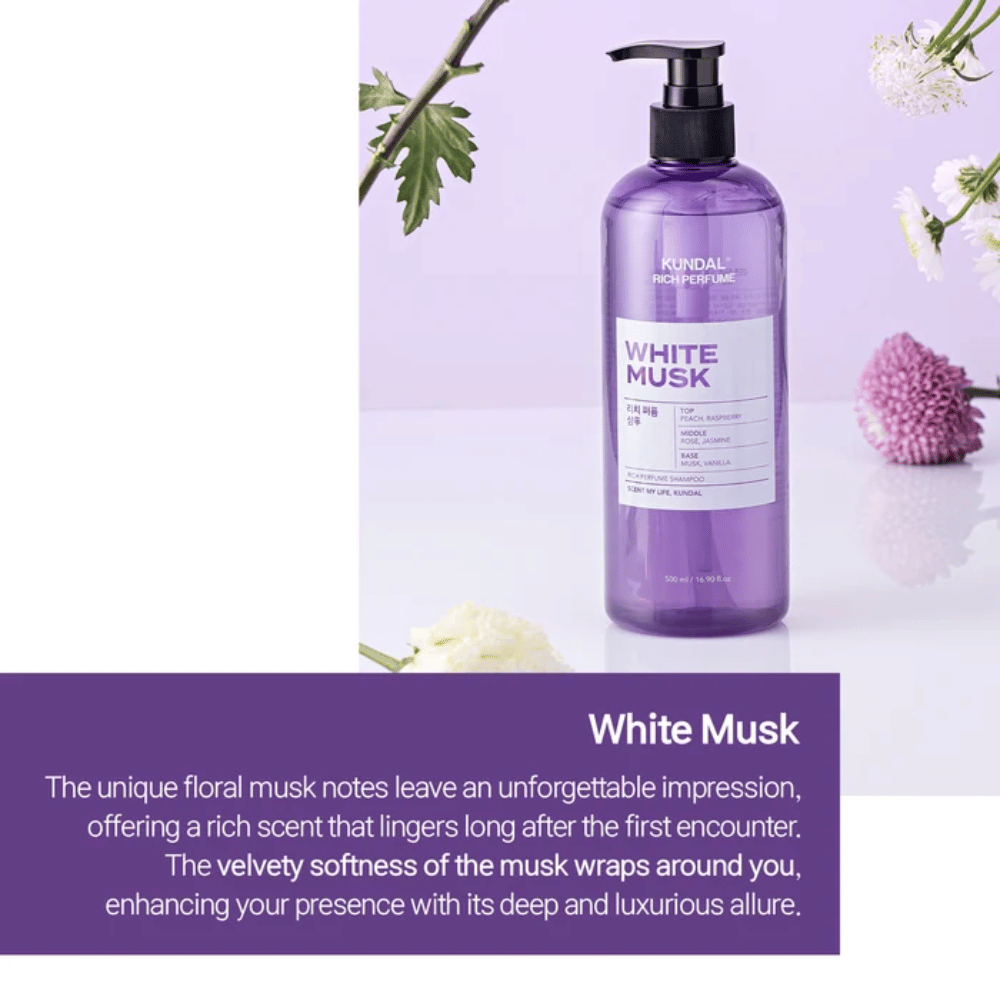 4. KUNDAL Rich Perfume Shampoo White Musk – flacone di shampoo viola con note floreali e morbido profumo di muschio
