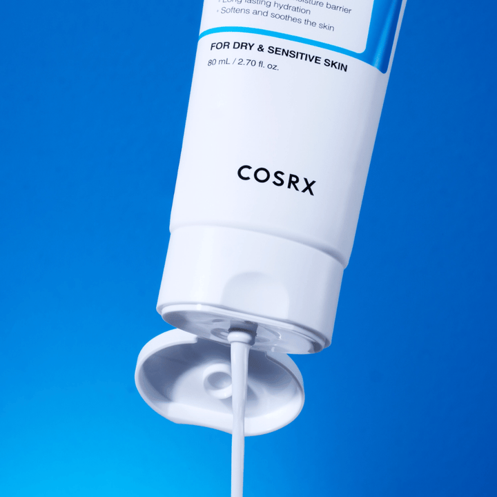 COSRX The Ceramide Skin Barrier Moisturizer con texture crema – crema viso rinforzante della barriera che offre idratazione duratura e calma la pelle sensibile.