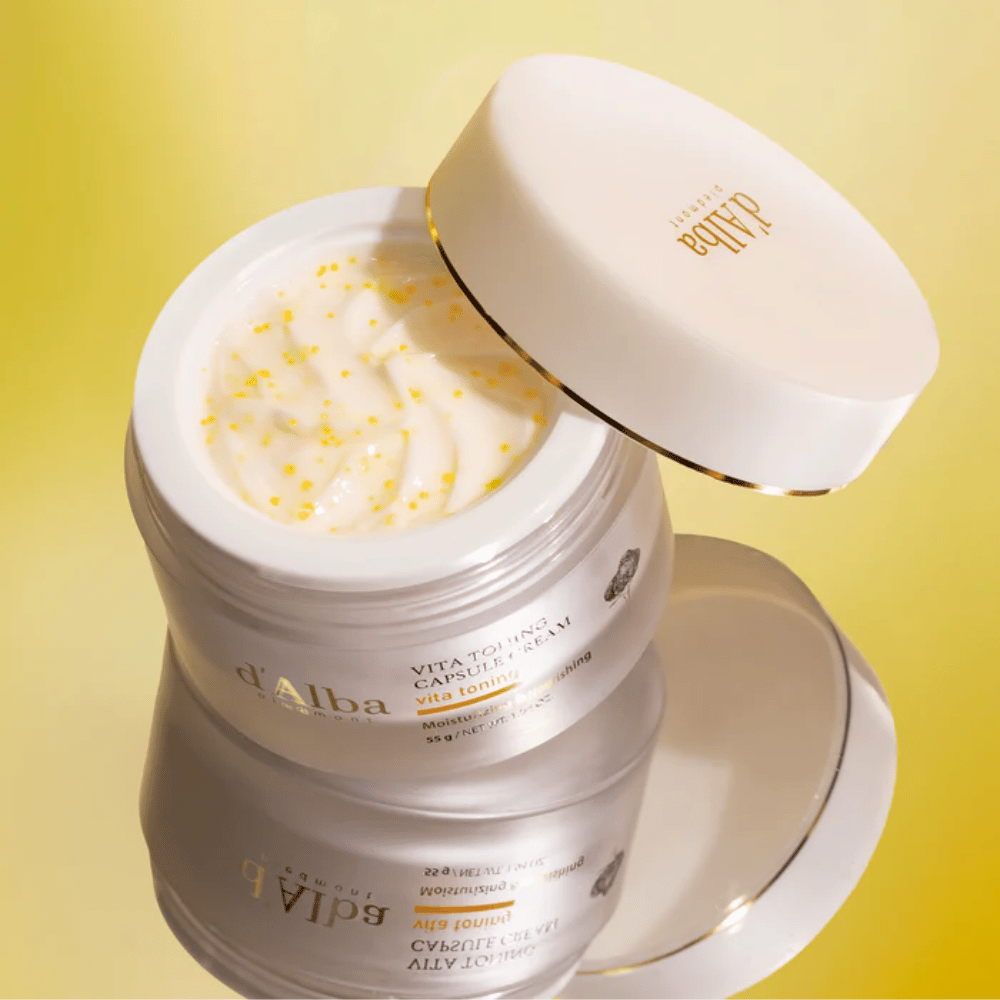 d’Alba Vita Toning Capsule Cream crema viso – crema idratante con tecnologia a capsule che aiuta a nutrire e levigare la struttura della pelle.