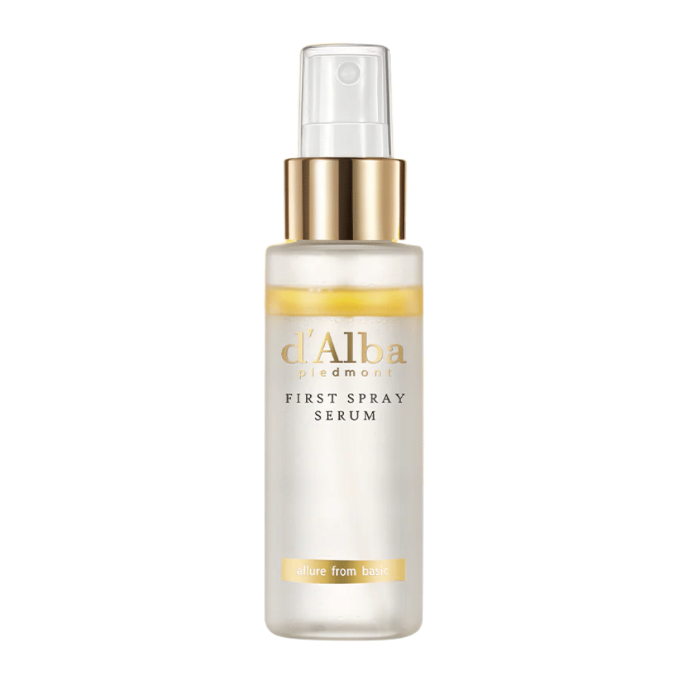 d'Alba White Truffle First Spray Serum è un lussuoso siero spray che fornisce un'idratazione intensa e luminosità alla pelle. Arricchito con estratto di tartufo bianco dall'Italia, questo siero aiuta a promuovere l'elasticità della pelle e dona un aspetto radioso e fresco.