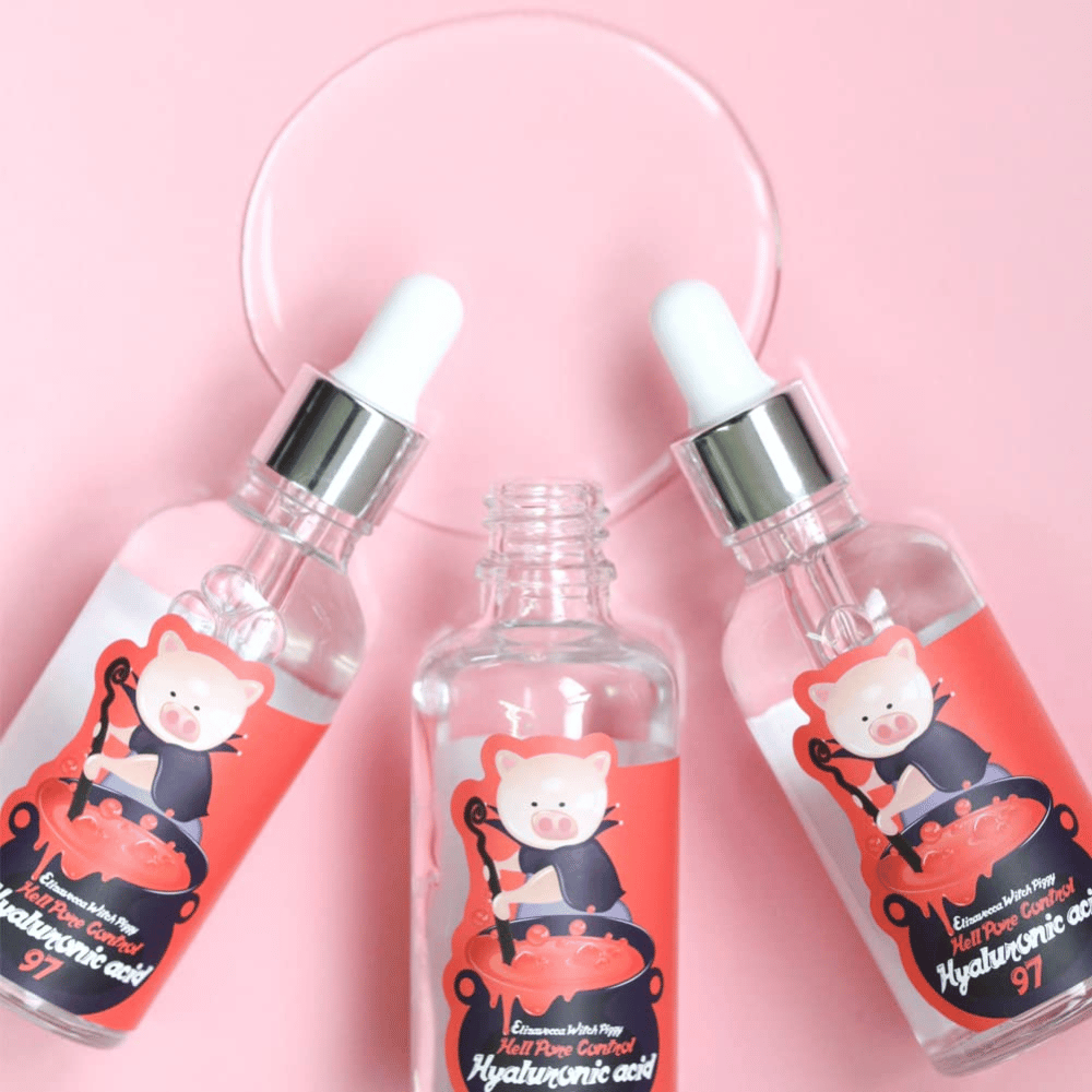 Elizavecca Witch Piggy Hell Pore Control Hyaluronic Acid 97 siero con pipetta, siero idratante di acido ialuronico che offre idratazione intensa ed effetto rimpolpante.