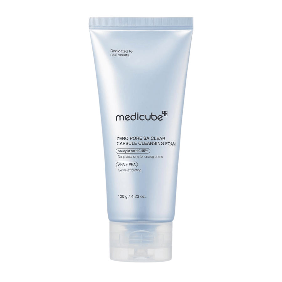 Medicube Zero Pore SA Clear Capsule Cleansing Foam 120 g – pulizia delicata ma efficace con acido salicilico, AHA e PHA per una pelle più chiara.