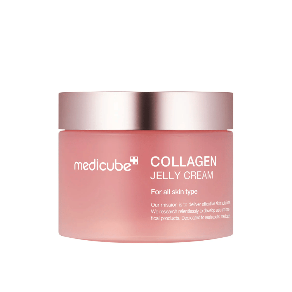 Medicube Collagen Jelly Cream in un barattolo rosa con un coperchio d'argento. Il prodotto è progettato per tutti i tipi di pelle e promette una cura della pelle efficace con un focus sul collagene per migliorare l'elasticità e l'idratazione della pelle.