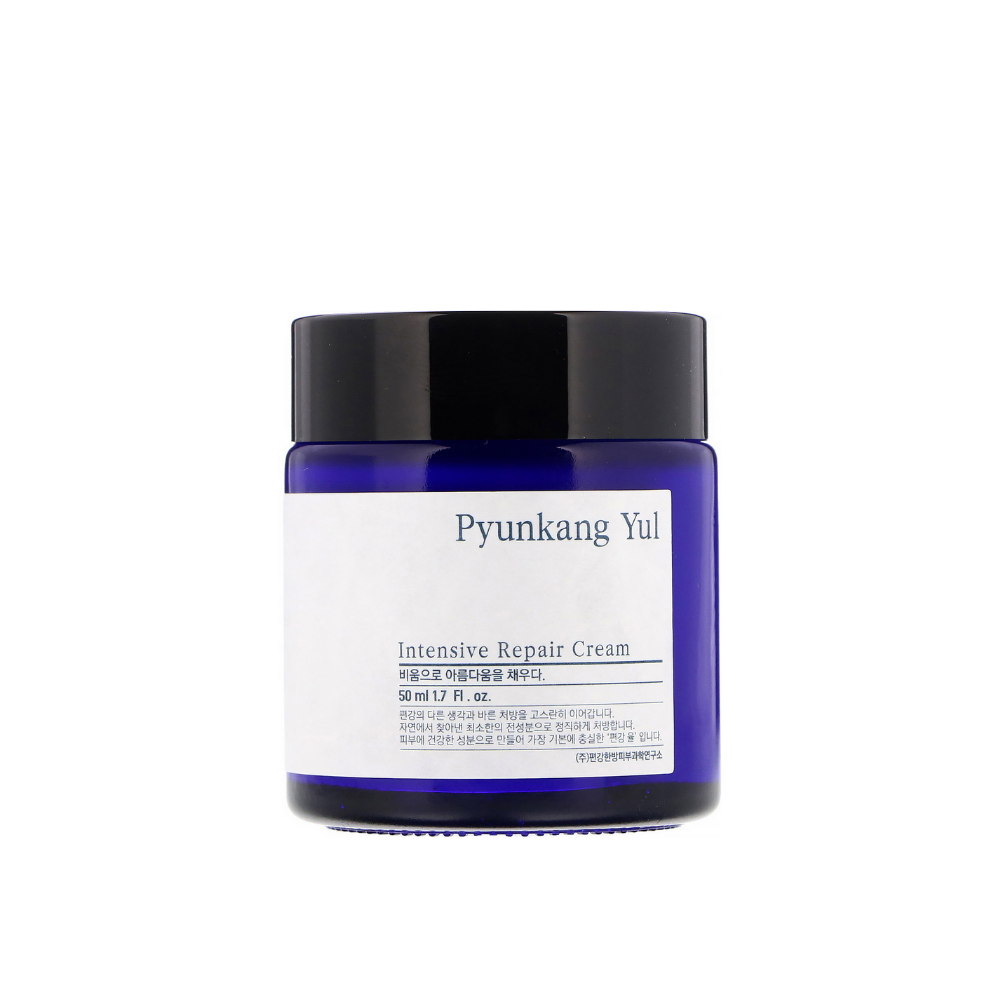 Un barattolo Intensive Repair Cream 50ml da Pyunkang Yul su sfondo bianco.